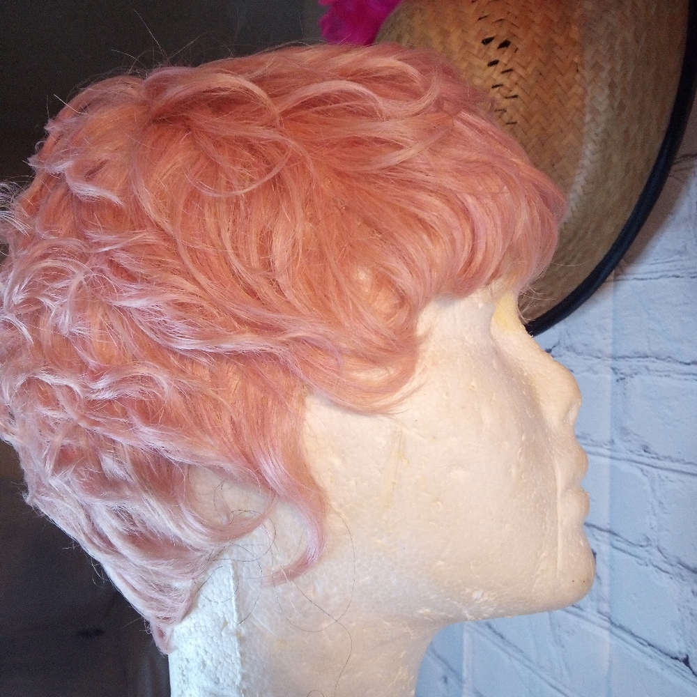 Pixie wig - Picture 3 of 5